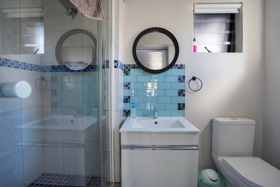 8 Bedroom Property for Sale in Melkbosstrand Central Western Cape